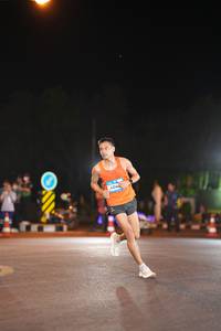 BIB: 709
                            <button type="button" onclick="openModal(22991834)" class="btn btn-primary btn-sm float-right btn-popup" data-toggle="modal" data-target=".modal-high-quality">
                        <i class="fas fa-shopping-cart"></i> Add to Cart
                    </button>
                                            <button type="button" onclick="isThisMe(22991834, true)" class="btn btn-success btn-sm float-right btn-popup btn-isme hidden" data-toggle="tooltip" data-placement="bottom" title="นี่คือรูปของคุณใช่ไหม คลิกที่นี่เพื่อเอาเข้าอัลบั้ม">
                        <i class="fas fa-plus"></i> Add to album
                    </button>
                    <button type="button" onclick="isThisMe(22991834, false)" class="btn btn-warning btn-sm float-right btn-popup btn-isnotme hidden">
                        <i class="fas fa-ban"></i> Remove from album
                    </button>